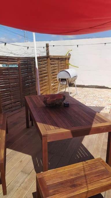 Beautiful Chalet With Wifi And Free Parking アロナ エクステリア 写真
