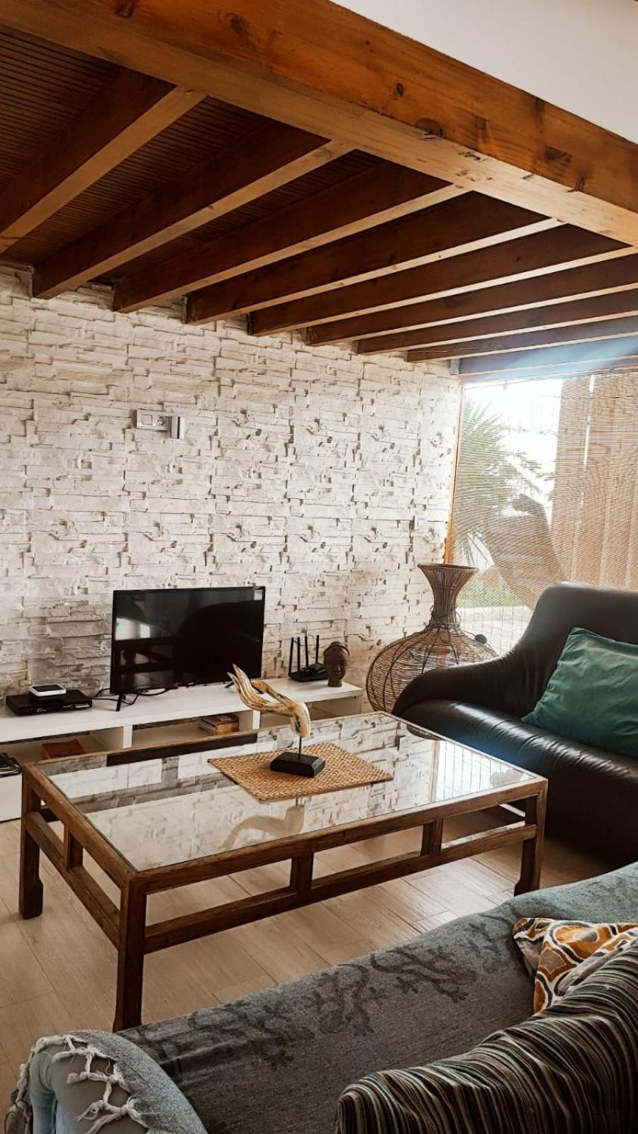 Beautiful Chalet With Wifi And Free Parking アロナ エクステリア 写真
